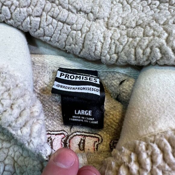 Broken Promises "Love Now Cry Later" Fleece Sherpa Crop Hoodie Size Large - Picture 8 of 11